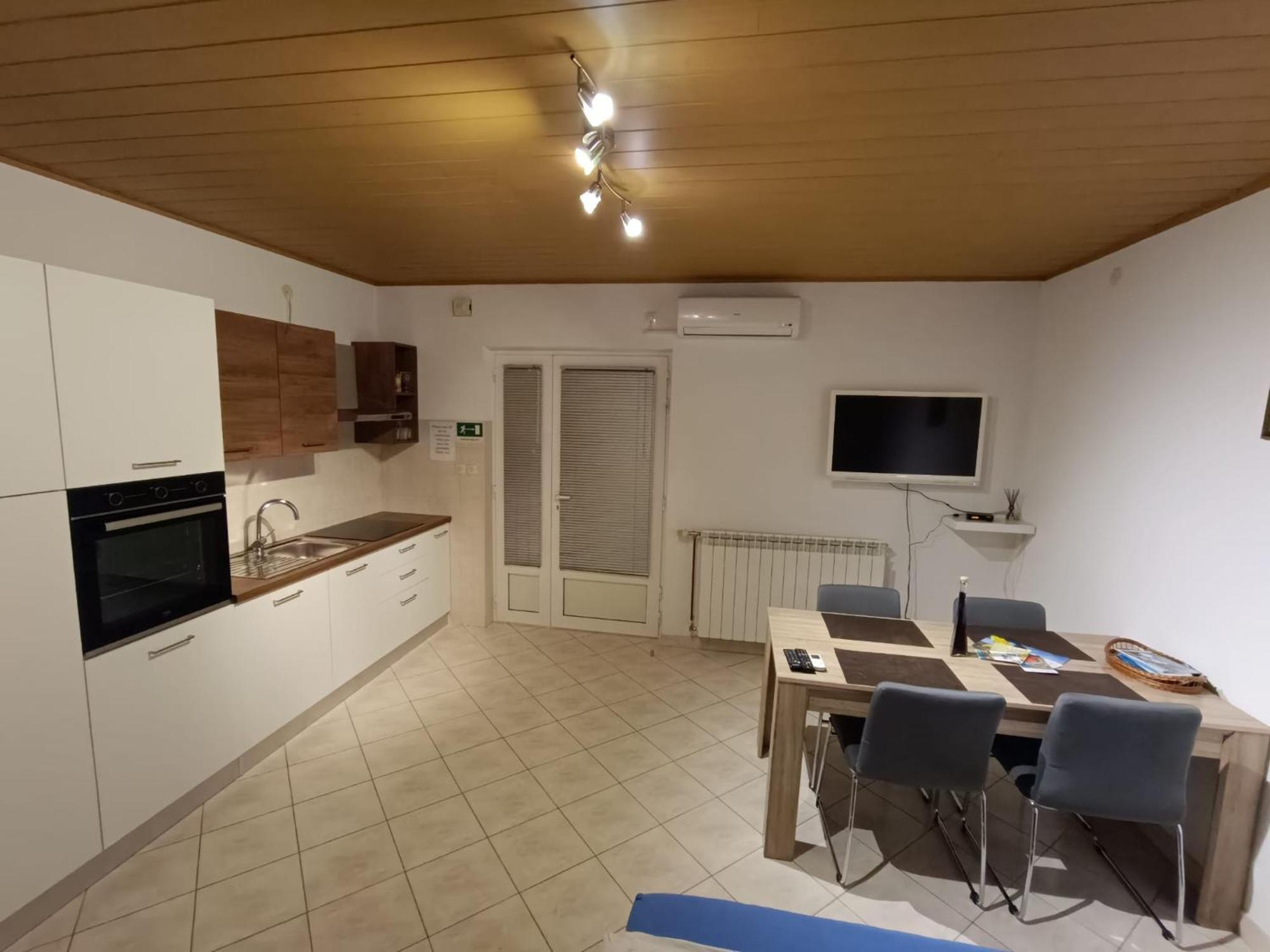 Apartmani Mila Podstrana Exterior photo
