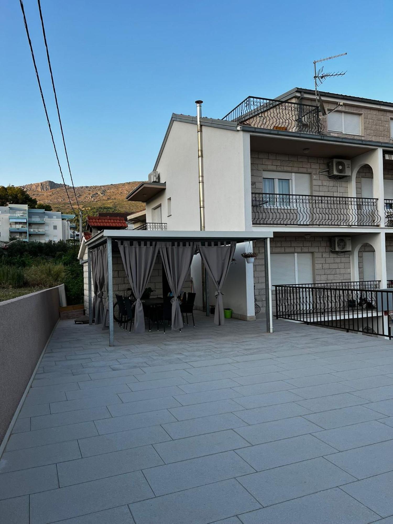 Apartmani Mila Podstrana Exterior photo