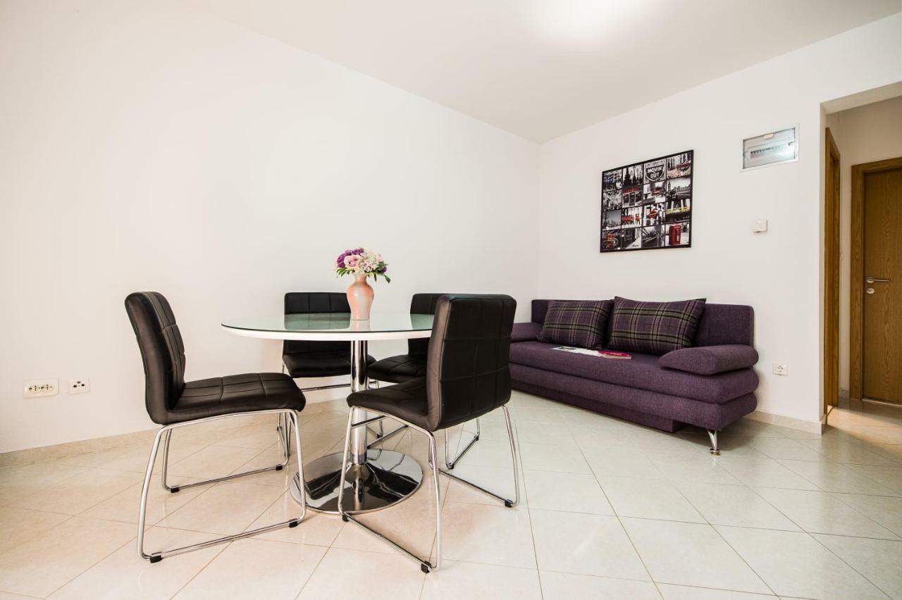 Apartmani Mila Podstrana Exterior photo